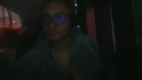 nickythehawtie online show from March 22, 6:33 pm