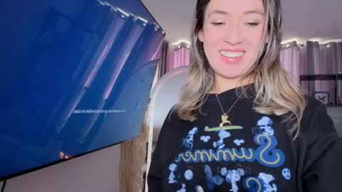 Nicky online show from April 1, 3:09 pm