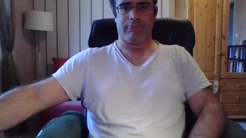 nico82_fr online show from April 18, 7:01 am