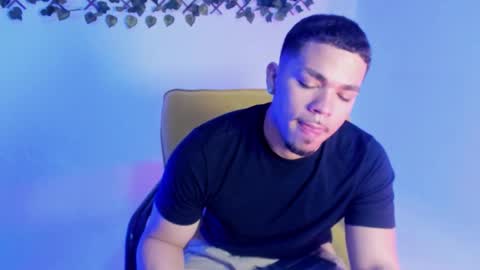 nico_blaze7 online show from February 26, 8:08 pm