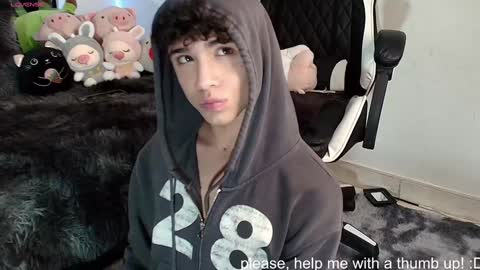 nico online show from December 5, 11:38 am