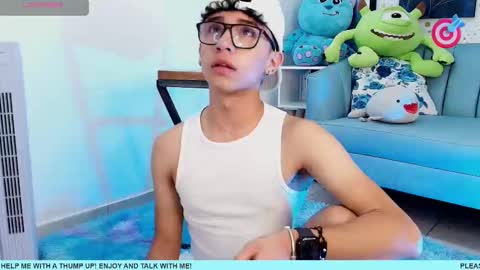 nico online show from March 6, 5:54 pm