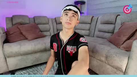 nico online show from September 11, 8:25 am