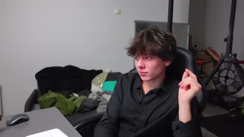 NICO DOMINO online show from January 6, 1:26 pm