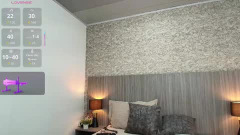 Snapshot of nicol_alvarez chatting on November 17, 7:52 pm Nicol Alvarez online show from November 17, 7:52 pm