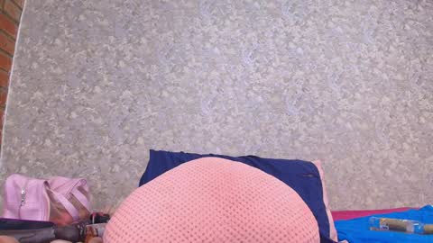 Snapshot of nicol_ferrer chatting on December 27, 10:26 pm Nicol online show from December 27, 10:26 pm