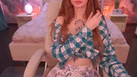Snapshot of nicol_moonn chatting on July 16, 12:44 pm Nicol Moonn online show from July 16, 12:44 pm