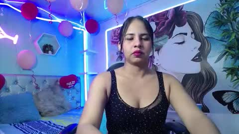 nicol_ross19 online show from February 19, 2:40 am