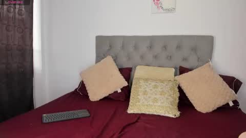 Snapshot of nicol_swift_ chatting on June 30, 10:33 pm Nicol online show from June 30, 10:33 pm