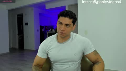 Snapshot of nicolas_montoya chatting on September 20, 2:56 am nicolas_montoya online show from September 20, 2:56 am