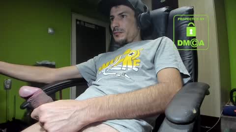 L. Nicolas online show from January 26, 4:09 am