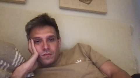 Snapshot of nicolaspercha chatting on April 7, 7:25 pm nicolaspercha online show from April 7, 7:25 pm