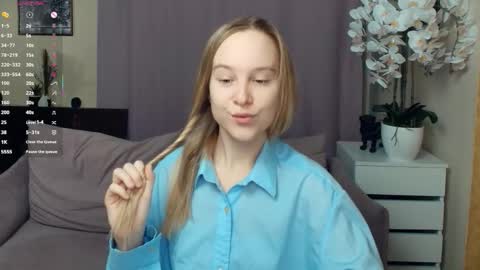 Nicoletta online show from January 11, 8:14 pm