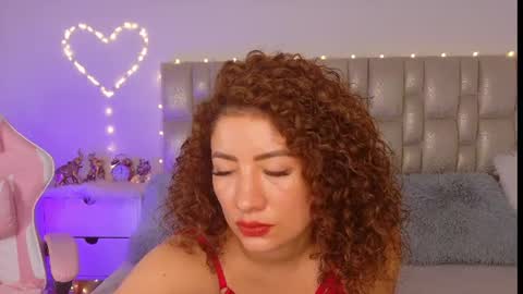 Snapshot of nicolblossom_ chatting on July 16, 2:06 am Nicol online show from July 16, 2:06 am