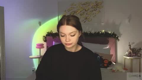 Nicole online show from January 15, 9:18 pm