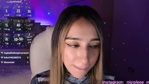 Snapshot of nicole_edwards chatting on January 30, 2:06 am Nicole online show from January 30, 2:06 am