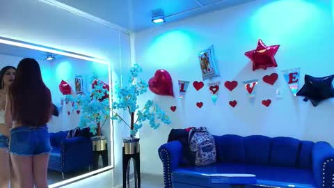 Nicolle online show from February 24, 11:19 am