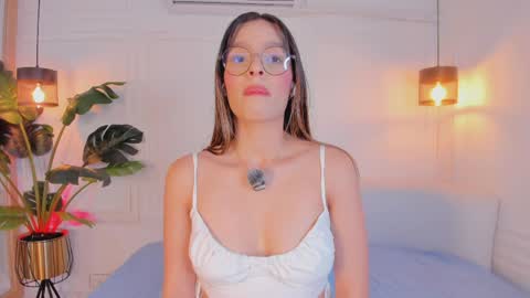 N A T A L I A online show from March 30, 8:54 pm