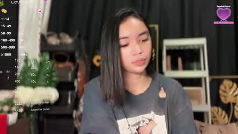 NICOLE online show from March 23, 2:37 am