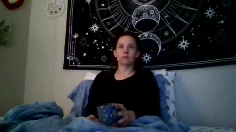 Nicole online show from February 4, 11:49 am