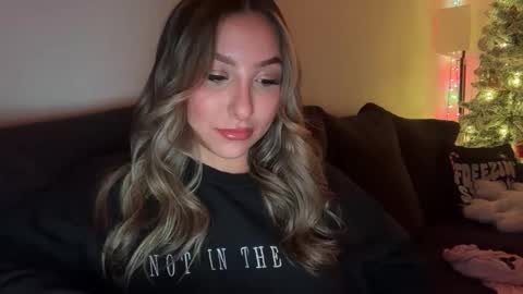 nicolelovesyou444 online show from January 6, 11:14 am