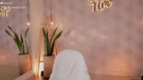 Andrea give it a thumbs up please its important  online show from March 26, 1:49 pm