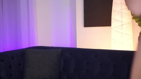 Sarah online show from February 13, 7:52 pm