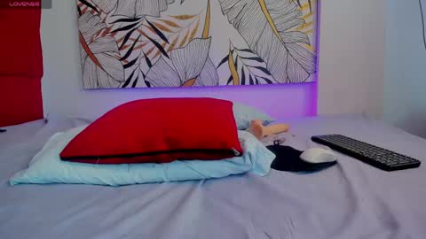 Andrea online show from May 11, 9:56 pm