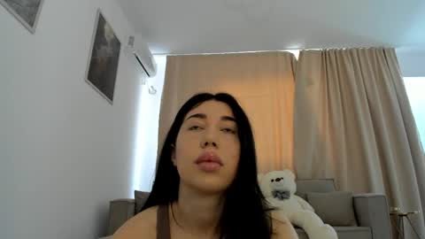 Nicolle online show from April 8, 5:40 am