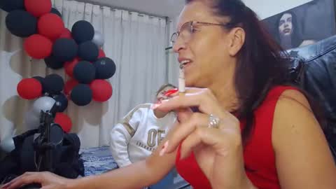 Snapshot of nicoltatiana_ chatting on April 29, 12:05 am nicoltatiana_ online show from April 29, 12:05 am