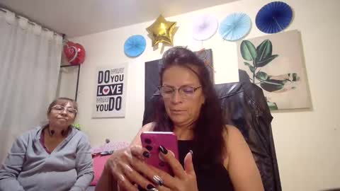 Snapshot of nicoltatiana_ chatting on May 29, 11:36 pm nicoltatiana_ online show from May 29, 11:36 pm