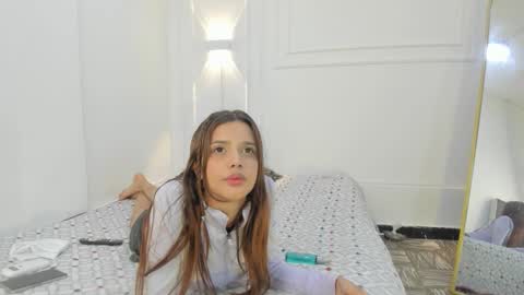 Nicol online show from March 14, 10:59 pm