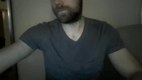 Snapshot of nieznajomy33 chatting on June 3, 6:35 pm nieznajomy33 online show from June 3, 6:35 pm