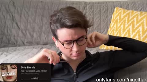 Snapshot of nigelhart chatting on January 21, 3:21 pm Nigel Hart online show from January 21, 3:21 pm