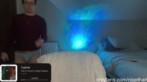 Snapshot of nigelhart chatting on January 23, 1:19 am Nigel Hart online show from January 23, 1:19 am