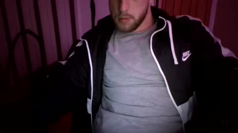 Snapshot of nigelwanda chatting on April 6, 1:03 am nigelwanda online show from April 6, 1:03 am