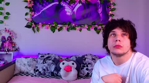 Night angel online show from March 30, 7:42 am