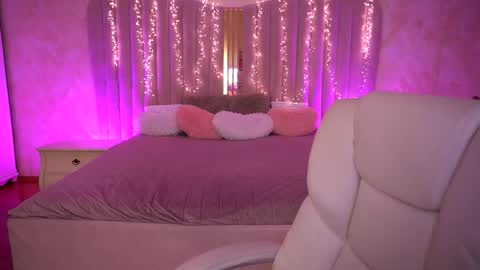 Aylin online show from March 18, 8:12 pm