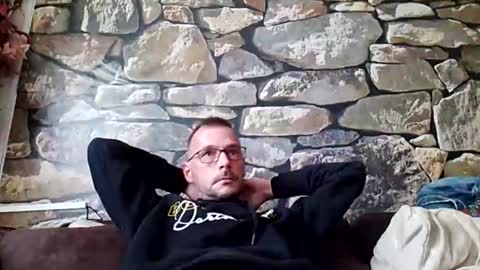 MikeVanDyck online show from October 1, 4:13 pm