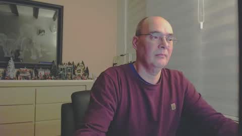 Snapshot of nightkeeper63 chatting on December 8, 12:40 am nightkeeper63 online show from December 8, 12:40 am