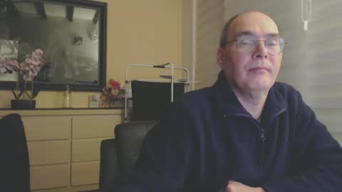 Snapshot of nightkeeper63 chatting on January 26, 1:52 am nightkeeper63 online show from January 26, 1:52 am