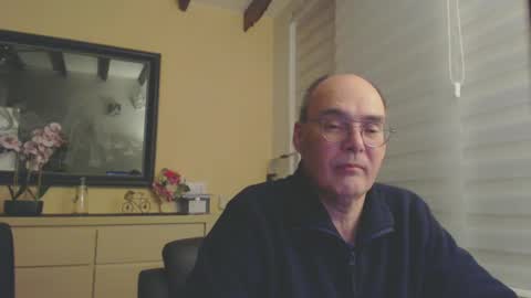 Snapshot of nightkeeper63 chatting on March 2, 12:31 am nightkeeper63 online show from March 2, 12:31 am