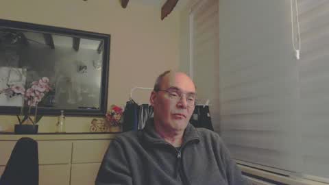 Snapshot of nightkeeper63 chatting on March 9, 12:53 am nightkeeper63 online show from March 9, 12:53 am