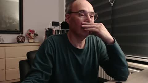 Snapshot of nightkeeper63 chatting on October 4, 12:19 am nightkeeper63 online show from October 4, 12:19 am