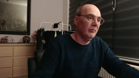 Snapshot of nightkeeper63 chatting on November 16, 12:38 am nightkeeper63 online show from November 16, 12:38 am