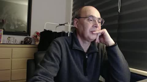 Snapshot of nightkeeper63 chatting on November 23, 12:43 am nightkeeper63 online show from November 23, 12:43 am