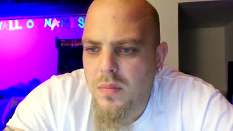 nightlifecouple online show from December 12, 5:31 am