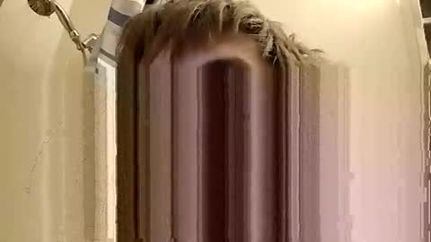 nightnightlol online show from December 14, 1:16 pm