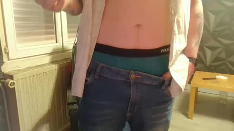 niglo620 online show from April 17, 1:36 pm