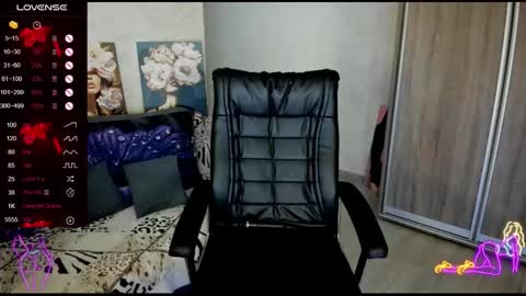 Snapshot of nigo_nika chatting on October 11, 12:15 pm nigo_nika online show from October 11, 12:15 pm